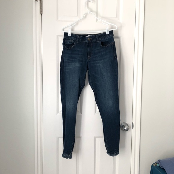 Denim - Fray Ankle Jeans